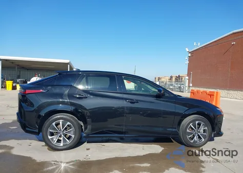 2024 Lexus Rz 300E Premium z USA, uszkodzony, nr VIN JTJABABBXRA003656